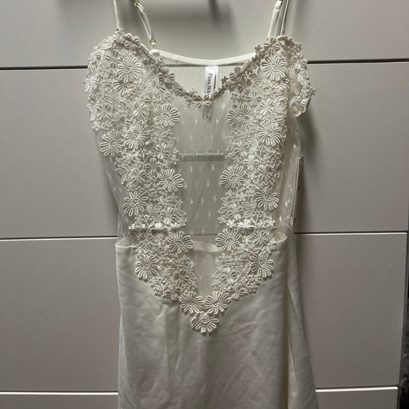 Flora Nikrooz Showstopper Chemise - Picture 4 of 8